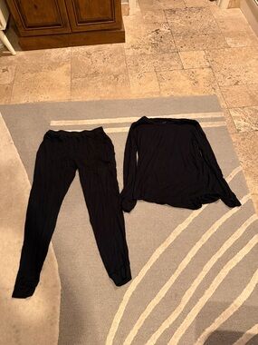 Kyte BABY Black Womens 2 Piece Jogger Lounge Set